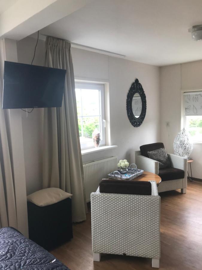 Ludana Bed & Breakfast De Koog  Exterior photo